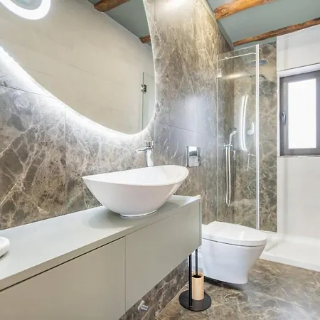 Feriehus Casa Oliveira Geres *