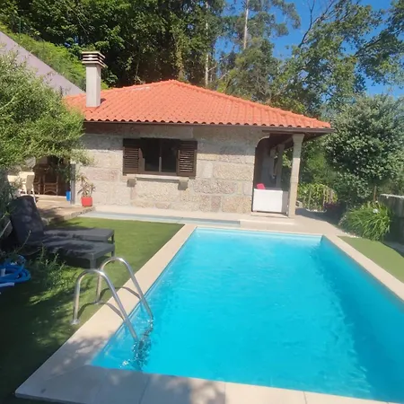 Casa Oliveira Geres - By Proguest *