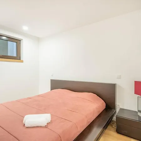 Casa Oliveira Geres - By Proguest * تيراس دي بورو
