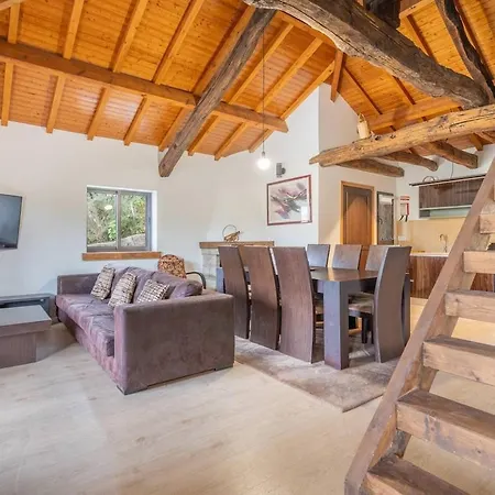 Casa Oliveira Geres - By Proguest