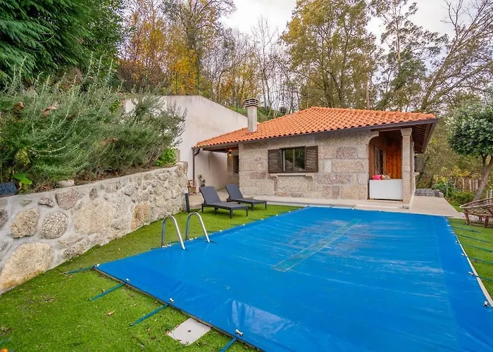 Casa Oliveira Geres 別荘 テーラス・デ・ボウロ