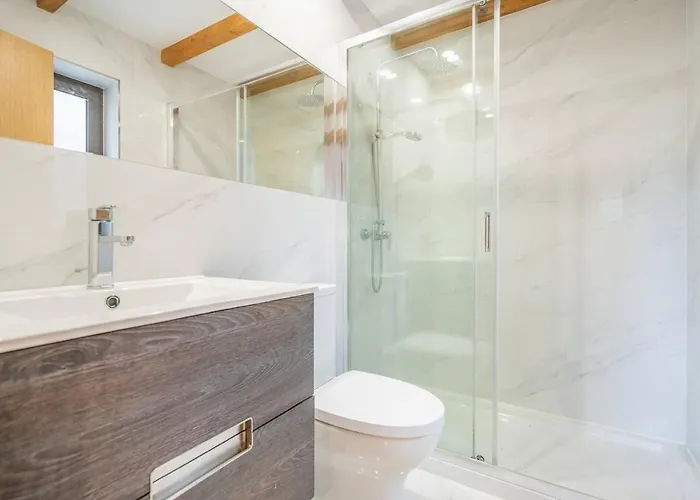 Casa Oliveira Geres Nyaraló