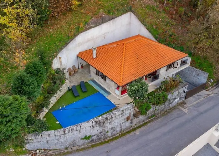 Casa Oliveira Geres 펜션 *