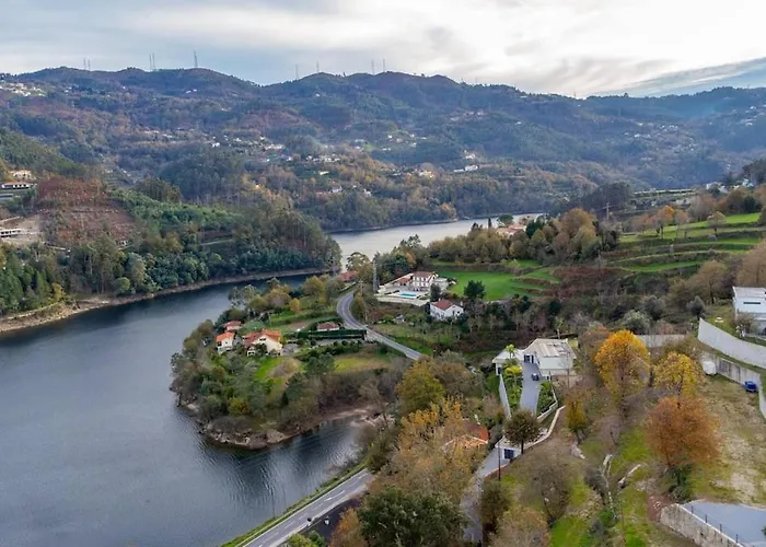 Casa Oliveira Geres 테라스 드 부로